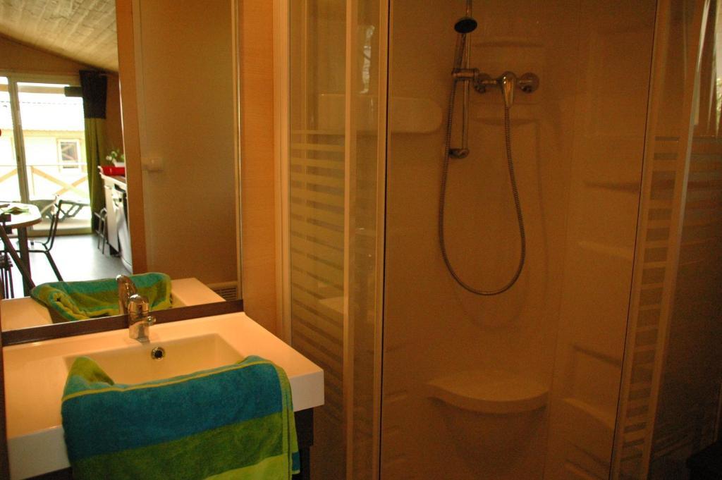 La Lande Du Moulin Hotell Sulniac Rom bilde